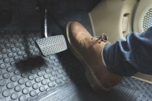 Passgenaue 3D Autofußmatten können Leben retten