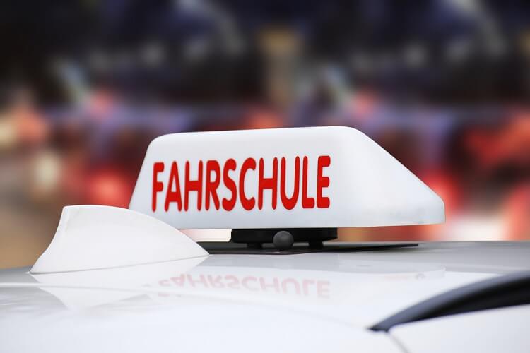 Individuelle Autofußmatten für Fahranfänger
